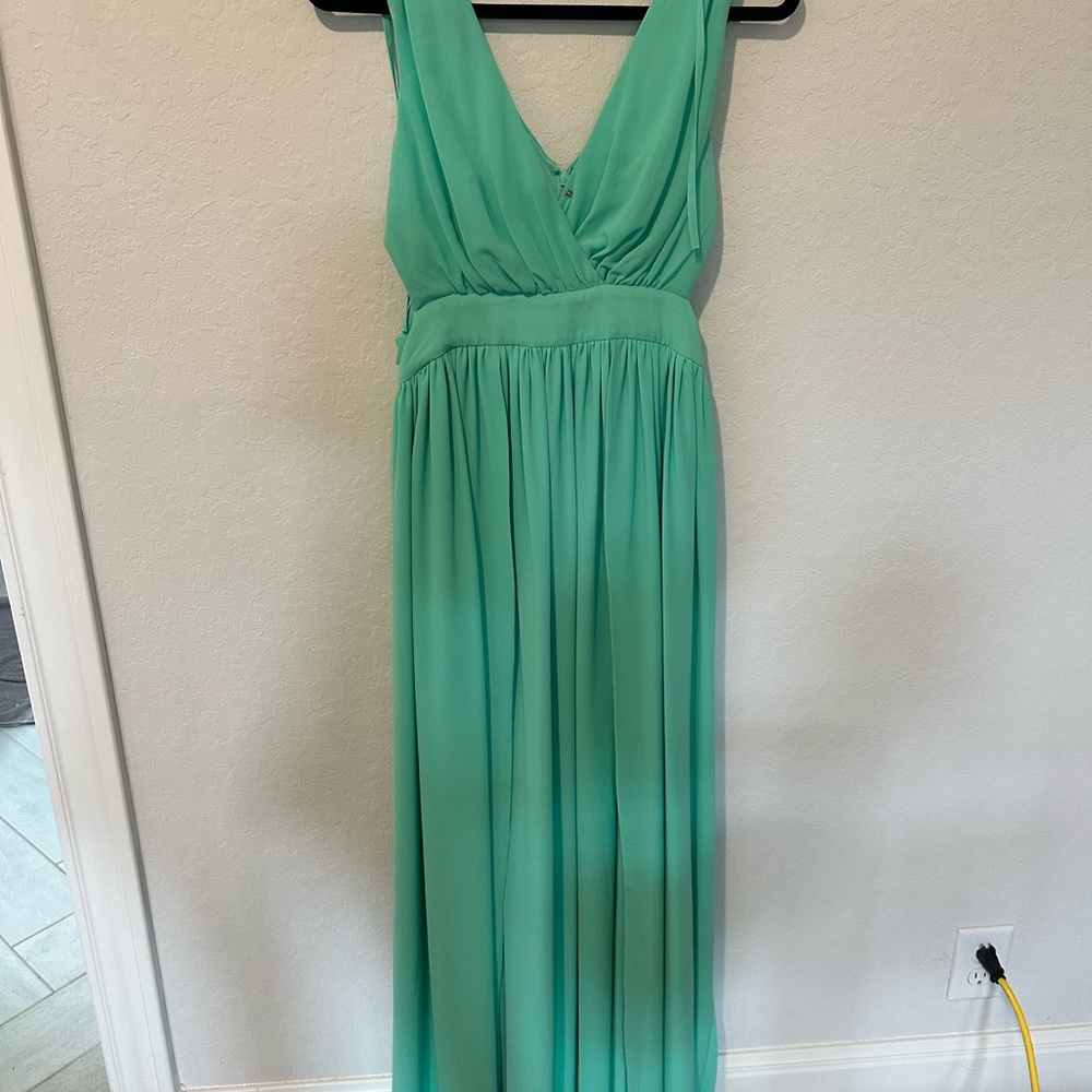Elegant Sleeveless Maxi Dress in Teal